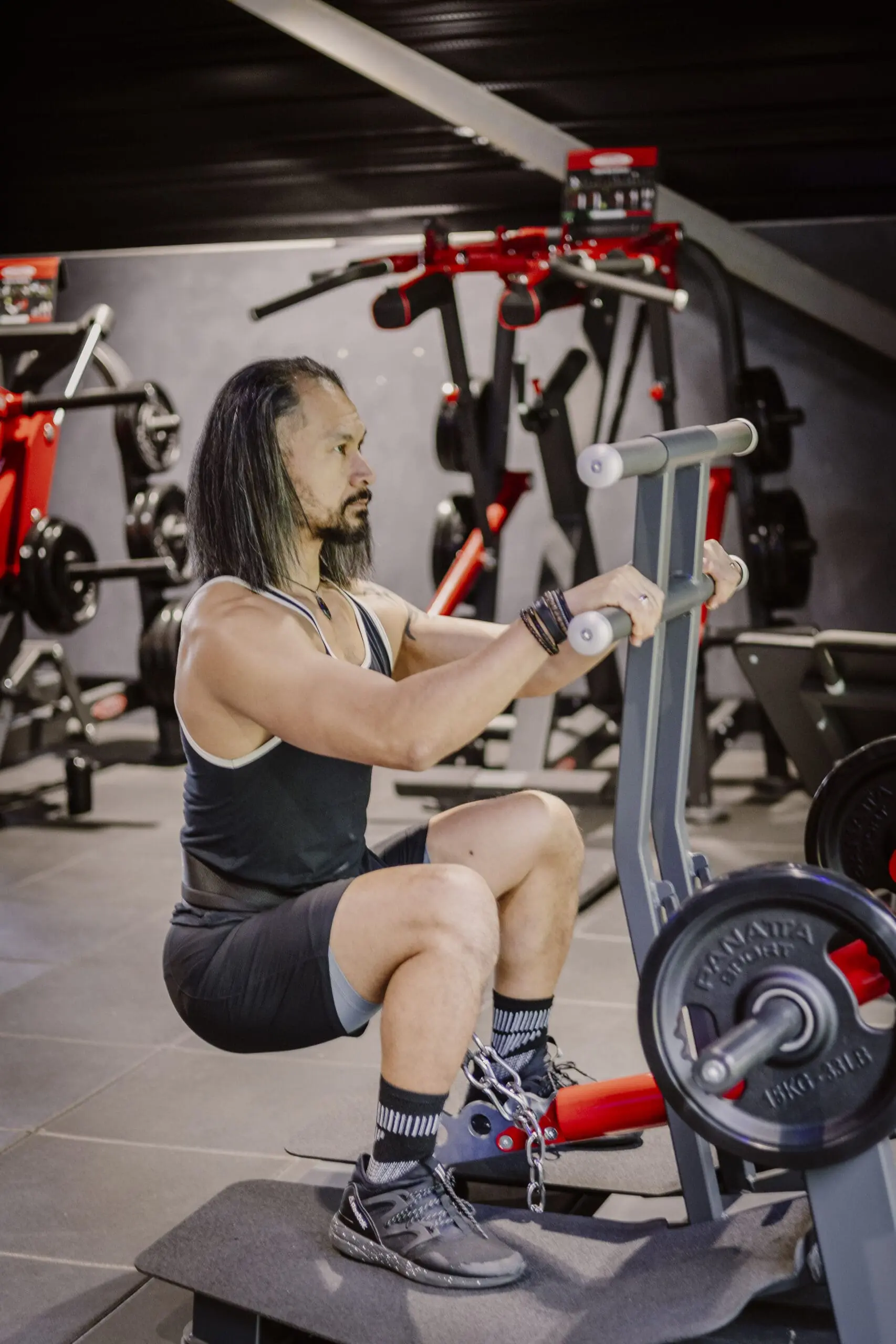 machine squat salle de sport pau