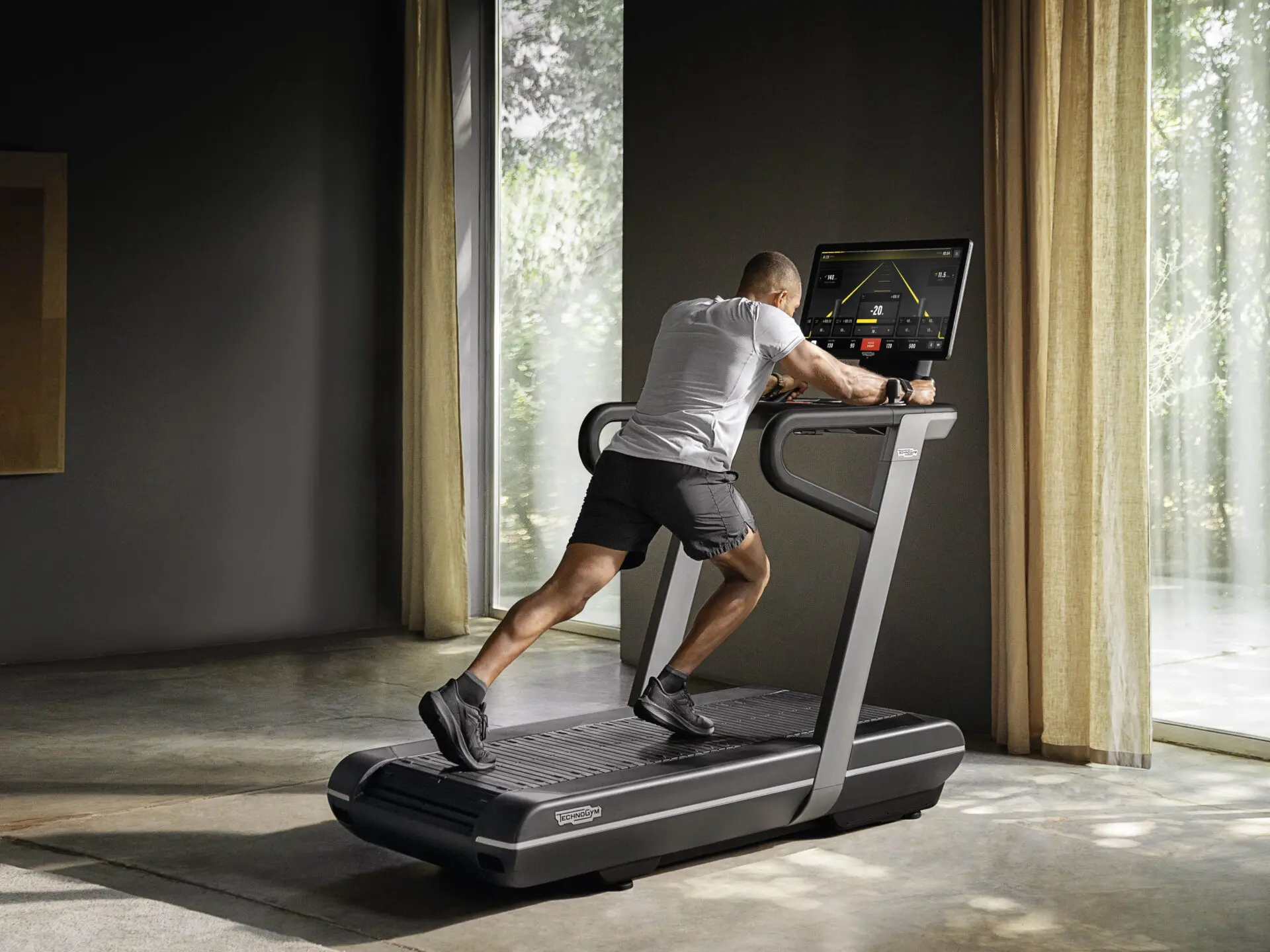 tapis_de_course_technogym_2